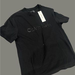 Black men pullover ,new